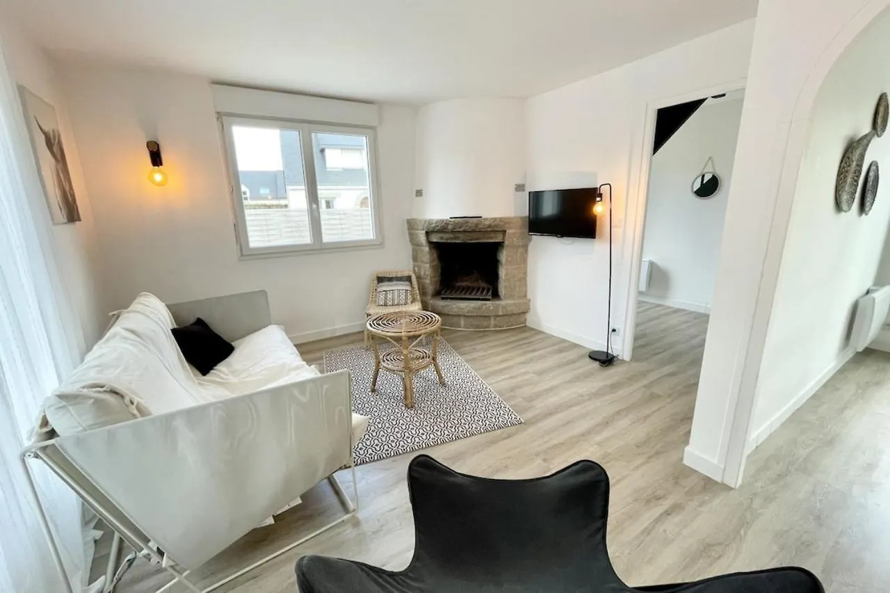 Holiday home Le Dolmen Maisonnette Ultra Cocooning - Piscine