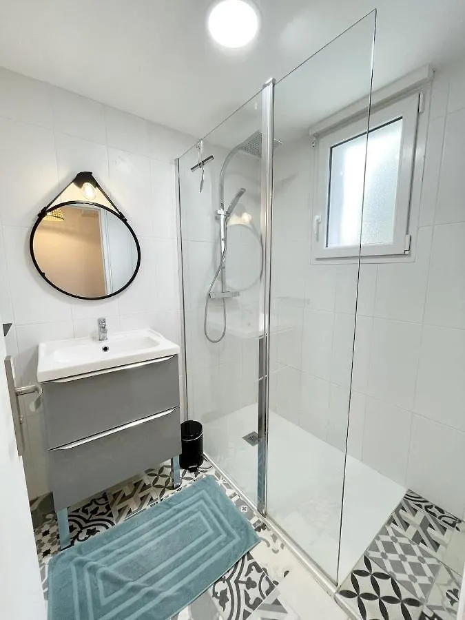 Le Dolmen Maisonnette Ultra Cocooning - Piscine